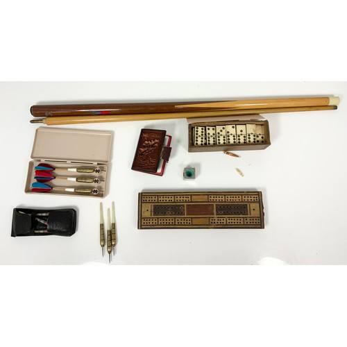 408 - STUART SURRIDGE SNOOKER CUE, 3 SETS OF DARTS, CRIBBAGE BOARD, DOMINOES ETC.