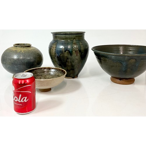 156 - STUDIO POTTERY 2 BOWLS AND 2 BALUSTER VASES WITH GREEN BLUE DRIP GLAZE AND SPECKLE GLAZE