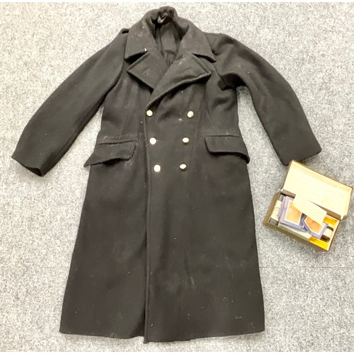 391 - CIVIL DEFENCE OVERCOAT SIZE 6, CAP WITH WORCESTERSHIRE REGIMENT FIRM BADGE, A.R.P. FIRST AID KIT VIE... 