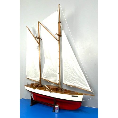 49 - RADIO CONTROLLED SAILING YACHT, DRAGONFLY, APPROX. 125 CM LONG, DESIGNED & BUILT BY E B E CRANCH, 20... 