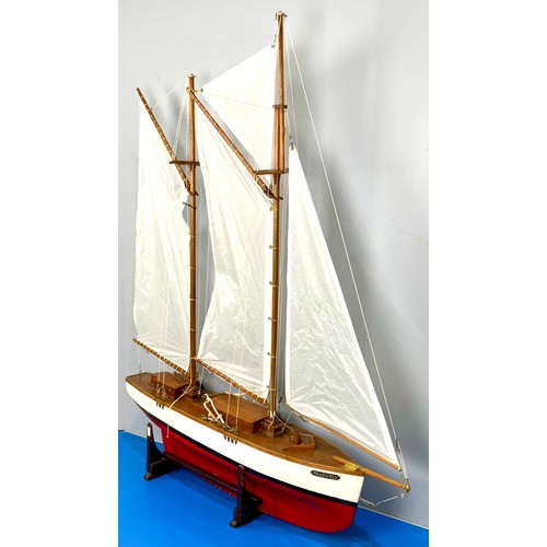 49 - RADIO CONTROLLED SAILING YACHT, DRAGONFLY, APPROX. 125 CM LONG, DESIGNED & BUILT BY E B E CRANCH, 20... 