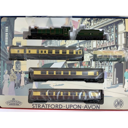 488 - BACHMANN BOXED SPECIAL COLLECTORS EDITION THE SHAKESPEARE EXPRESS, 30-525 WITH LOCOMOTIVE & STOCK, A... 