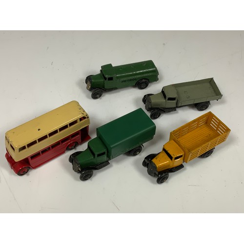 146 - DINKY COMMERCIAL SET, LATE 1940S
COMPRISES:
25B COVERED WAGON, TYPE 3 CHASSIS (REPLACEMENT COVER)
25... 