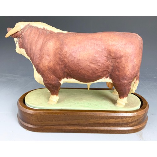 129 - ROYAL WORCESTER HEREFORD BULL ON PLINTH