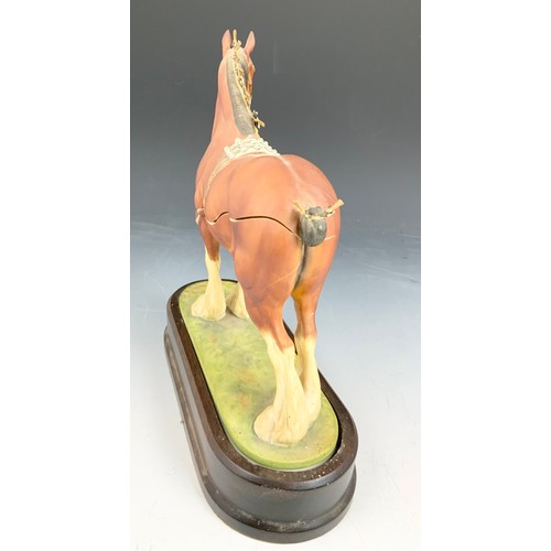 133 - ROYAL WORCESTER LIMITED EDITION MODEL OF A CLYDESDALE STALLION ON PLINTH AF 28cm TALL