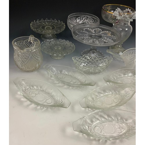 246 - QUANTITY OF GLASSWARE INC TAZZA’S COMPORTS ETC