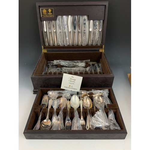 293 - ARTHUR PRICE SOVEREIGN COLLECTION CANTEEN OF CUTLERY 3 SECTIONS SEEMS UNUSED & A SILVER PLATED GALLE... 