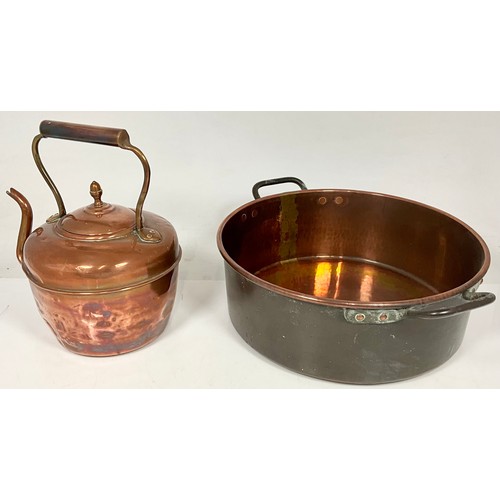 319 - ANTIQUE VICTORIAN COPPER KETTLE AND LARGE COPPER JAM PAN