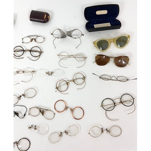 349 - BOX OF VINTAGE / ANTIQUE SPECTACLES & SUNGLASSES