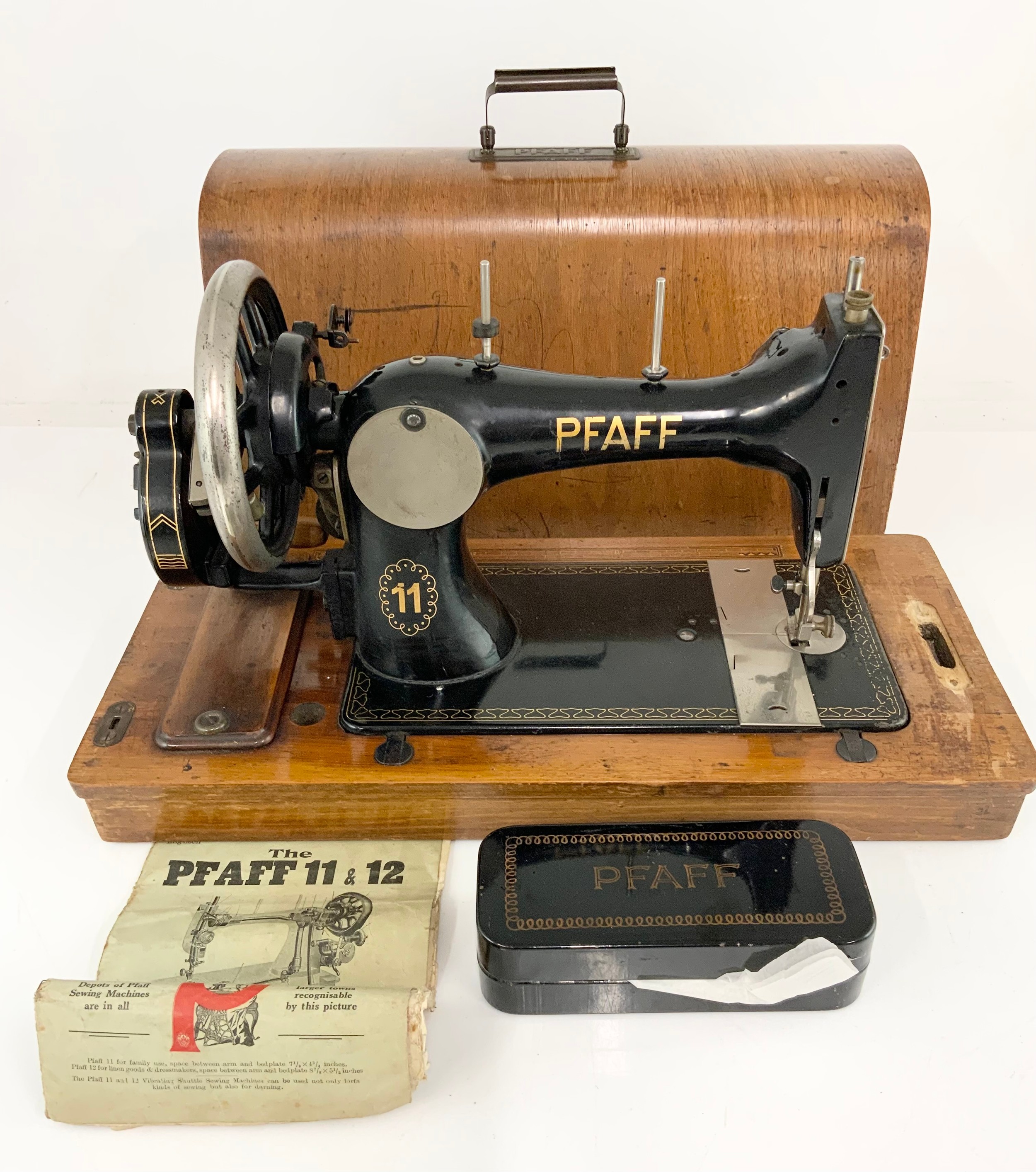 Pfaff 11 - vintage hand crank sewing machine questions : r/sewing