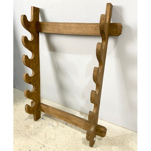 417 - GUN RACK 90cm TALL