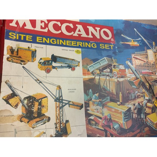 69 - MECCANO, 3 PART BOXED PART SETS INC. OUTFIT 4, HIGHWAY VEHICLES SET 3, & SITE ENGINEER SET