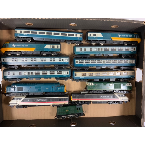 357 - TRIANG & HORNBY LOCOMOTIVES & ROLLING STOCK, CLASS 92 POWER CAR & DVT, HST 125, CLASS 37, CLASS 08, ... 