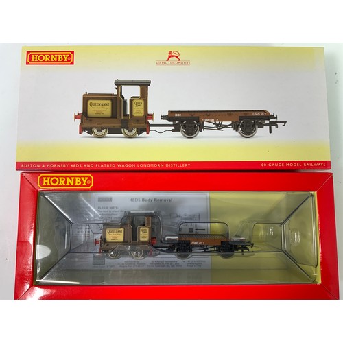 427 - HORNBY R3707 RUSTON & HORNSBY 48DS & FLATBED LONGMORN DISTILLERY, BOXED APPEARS UNUSED