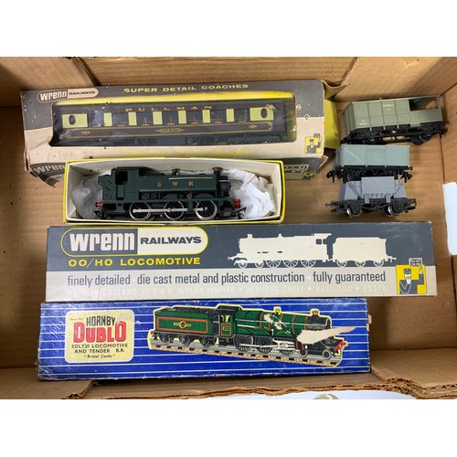 369 - WRENN, BOXED W2222, GWR CASTLE 7002 DEVIZES CASTLE PACKER NO 3 BOX, HORNBY DUBLO BOXED 7013 BRISTOL ... 