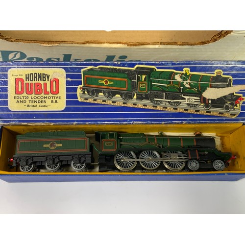 369 - WRENN, BOXED W2222, GWR CASTLE 7002 DEVIZES CASTLE PACKER NO 3 BOX, HORNBY DUBLO BOXED 7013 BRISTOL ... 