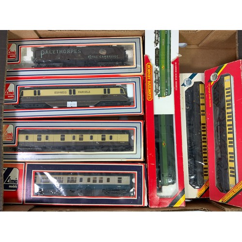 279 - HORNBY 00 GAUGE CLASS 47 BRUSH LOCOMOTIVE, D1670 MAMMOTH, LIMA EX GWR PARCELS RAILCAR, ASSORTED ROLL... 