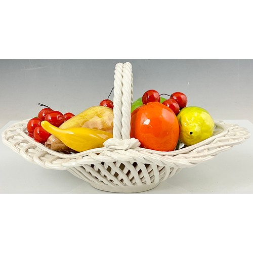 155 - BASSANO HAND MADE IN ITALY CERAMIC FRUIT BOWL CENTRE PIECE TOGETHER WITH 4 PIECES ROYAL DOULTON RUST... 