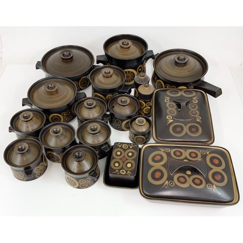 191 - LARGE QUANTITY OF DENBY ARABESQUE LIDDED SERVING & COOKING VESSELS