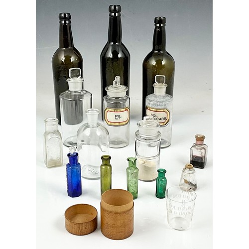 288 - VINTAGE BOTTLES INC. CHEMIST RELATED BOTTLES OF VARYING SIZES AND COLOURS