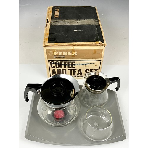 293 - BOXED VINTAGE RETRO 1970’S PYREX COFFEE AND TEA SET