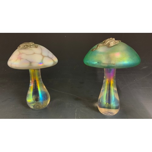 274 - 2 HERON GLASS TOADSTOOLS WITH APPLIED WHITE METAL FROGS  10cm TALL