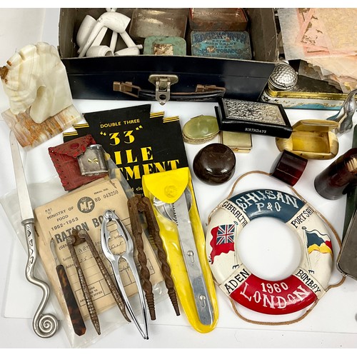 436 - MISC. MIXED LOT INC. ROLLS RAZOR, SODA SYPHON, TIN OF GOLD LEAF, NUT CRACKERS, VARIOUS BOXES ETC.