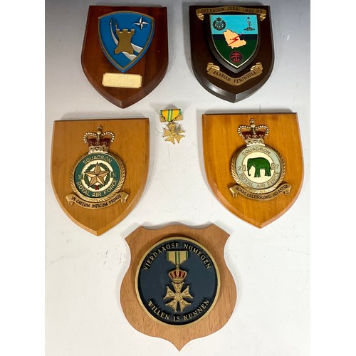 32 - MISC. AVIATION PRINTS INC. JOHN DIMOND AND PRESENTATION SHIELDS