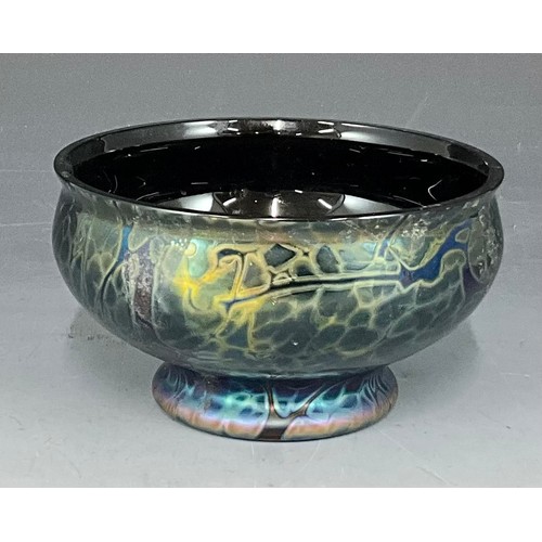 275 - GLASS LUSTRE BOWL