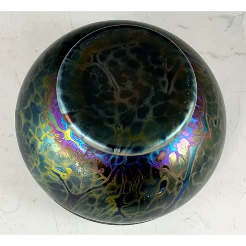 275 - GLASS LUSTRE BOWL