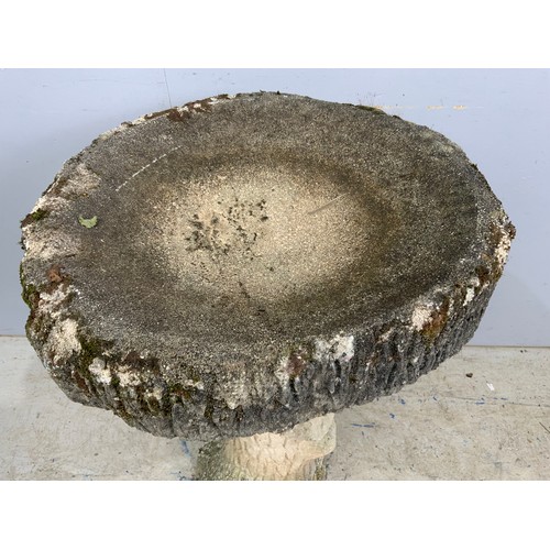 602 - COMPOSITE BIRD BATH 80cm , 52cm DIAMETER