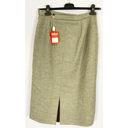 909 - 2 WOOLEN LADIES SKIRTS BOTH SIZE 12 BOTH WITH SALE PRICE TAGS £85