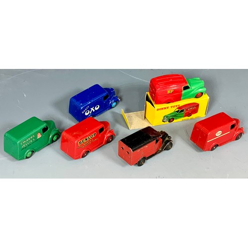 196 - DINKY TOYS, A GOOD BOXED MODEL 470 AUSTIN VAN SHELL, RED & GREEN, 4 U/B TROJAN VANS, CHIVERS JELLIES... 