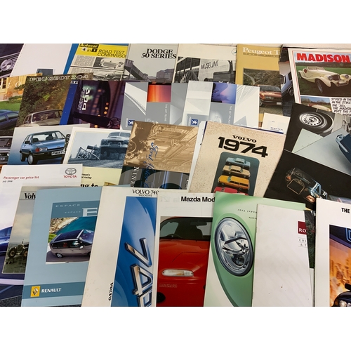 30 - A LARGE SELECTION OF MOTORING SALES BROCHURES, MIXED ERA & EPOCH