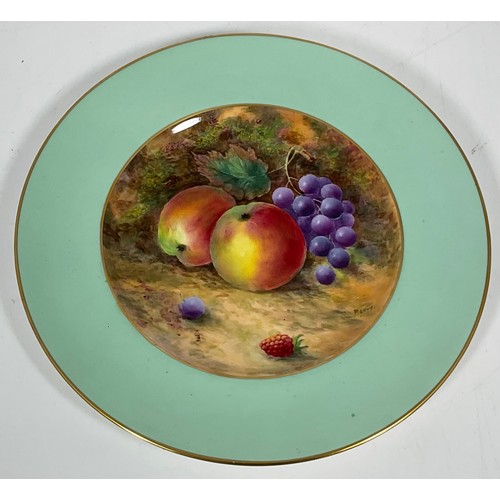 46 - ROYAL WORCESTER CABINET PLATES PAINTED STILL LIFE FRUIT SIGNED BY PETER LOVE, approx. 27 cm diameter