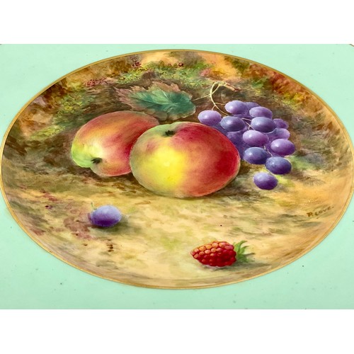 46 - ROYAL WORCESTER CABINET PLATES PAINTED STILL LIFE FRUIT SIGNED BY PETER LOVE, approx. 27 cm diameter