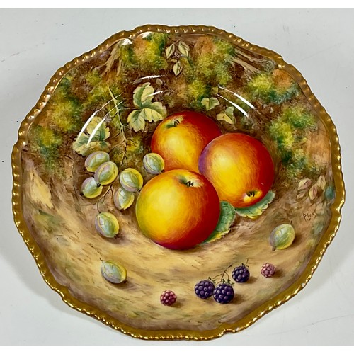 47 - ROYAL WORCESTER CABINET PLATE PAINTED STILL LIFE FRUIT BY PETER LOVE, APPROX. 27 cm diameter