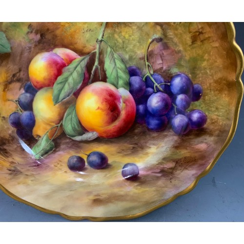 48 - ROYAL WORCESTER CABINET PLATE HAND PAINTED FALLEN FRUIT SIGNED H PRICE PUCE BACKSTAMP 23cm DIAMETER