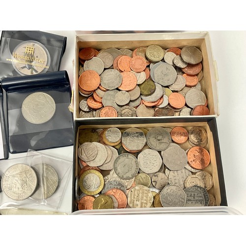 213 - QTY OF COINS TO INC. SILVER PROOF AND OTHER CROWNS AND COMMEMORATIVES