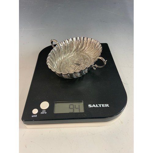 294 - POSSIBLY CONTINENTAL SILVER DISH 94g