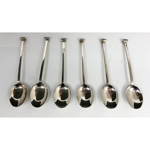 253 - CASED SET OF HALLMARKED SILVER TEASPOONS