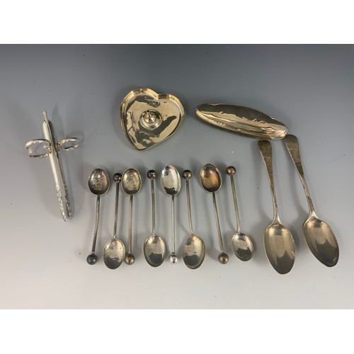 245 - PLATED ASPARAGUS TONGS TOGETHER WITH A SET OF 8 PLANISHED WHITE METAL SPOONS, 2 HALLMARKED  SILVER S... 