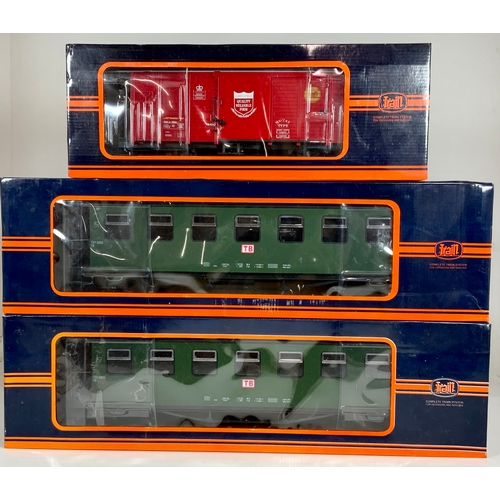 TRAIN BOXED G SCALE MODEL RAILWAY COACHES, 2 BOXED TB COACHES & A 4 ...