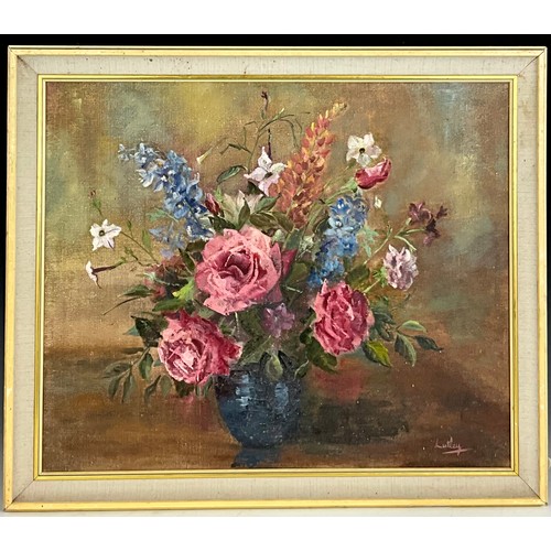 14 - DECORATIVE OIL ‘SUMMER BUNCH’ SIGNED LUTLEY. APPROX. 60cm x 50cm