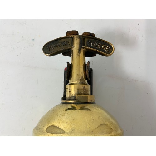 14 - BRASS PYRENE FIRE EXTINGUISHER, WITH MOUNT