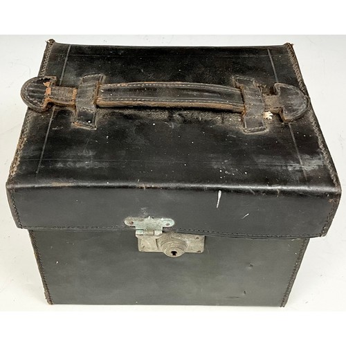 430 - ENSIGN SPECIAL REFLEX CAMERA IN FITTED CASE WITH ACCESSORIES