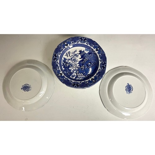 256 - MISC. BLUE AND WHITE TRANSFER WARE AND A PORCELAIN FIGURE