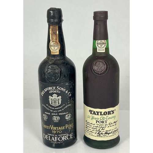 32 - BOTTLE OF DELAFORCE 1970 VINTAGE PORT AND 1 BOTTLE TAYLORS 10 YEAR OLD TAWNY PORT