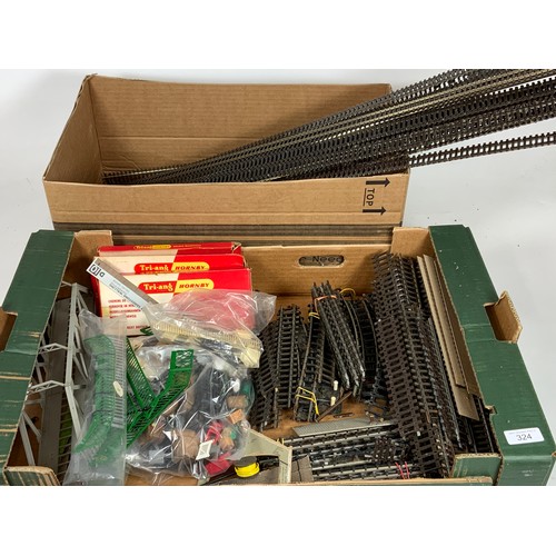 324 - QTY OF EX-LAYOUT 00 SCALE PECO / HORNBY TRACK, PLUS TRIANG SERIES 3, SOME SCENIC ACCESSORIES