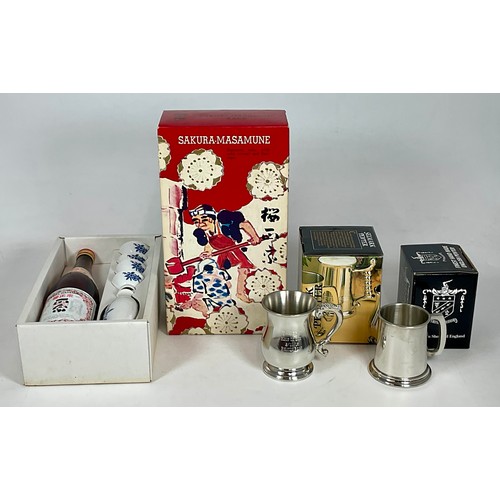 148 - SAKURA MASUMUNE SAKE PRESENTATION SET TOGETHER WITH 2 BOXED PEWTER TANKARDS